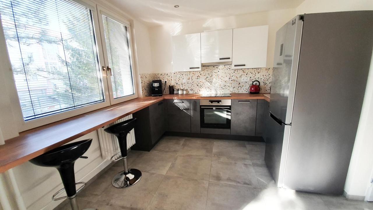 Apartman Love Bojnice Exteriör bild