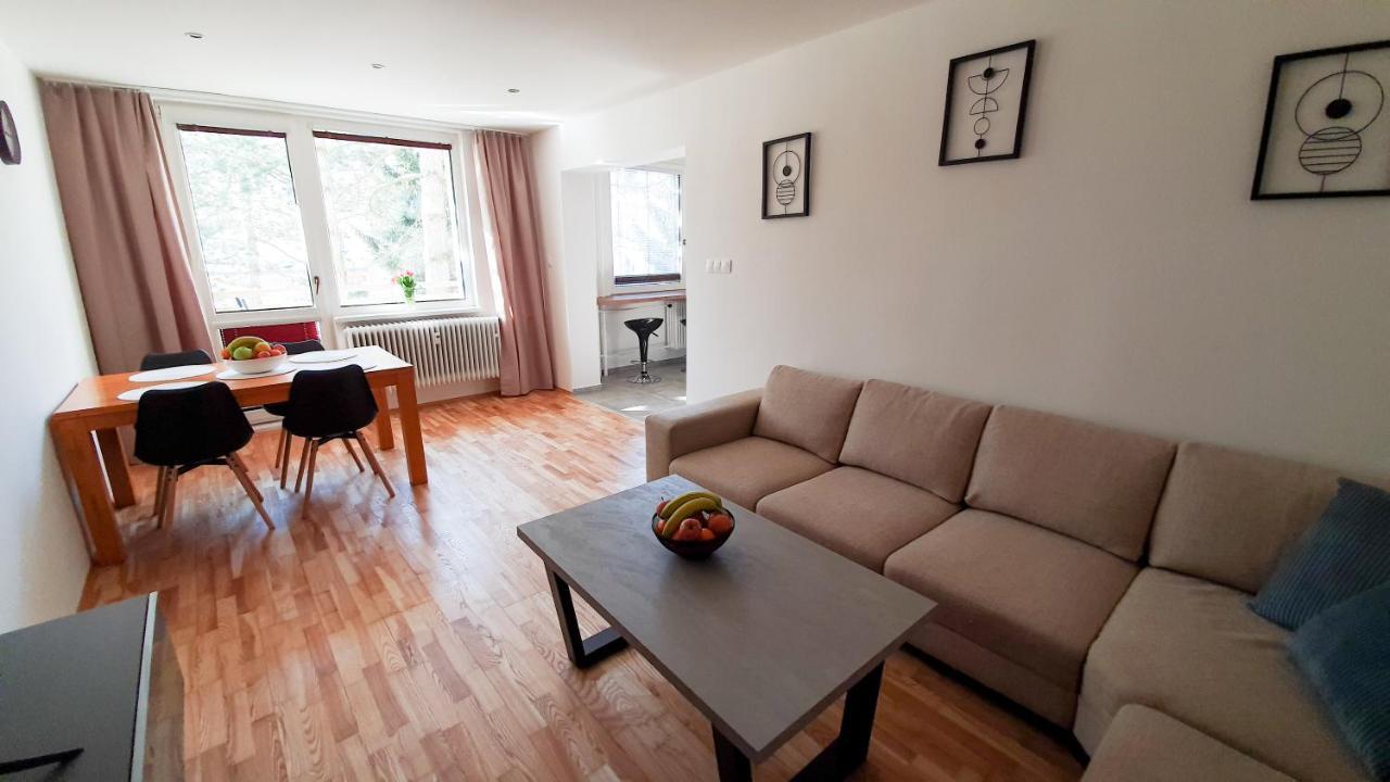 Apartman Love Bojnice Exteriör bild