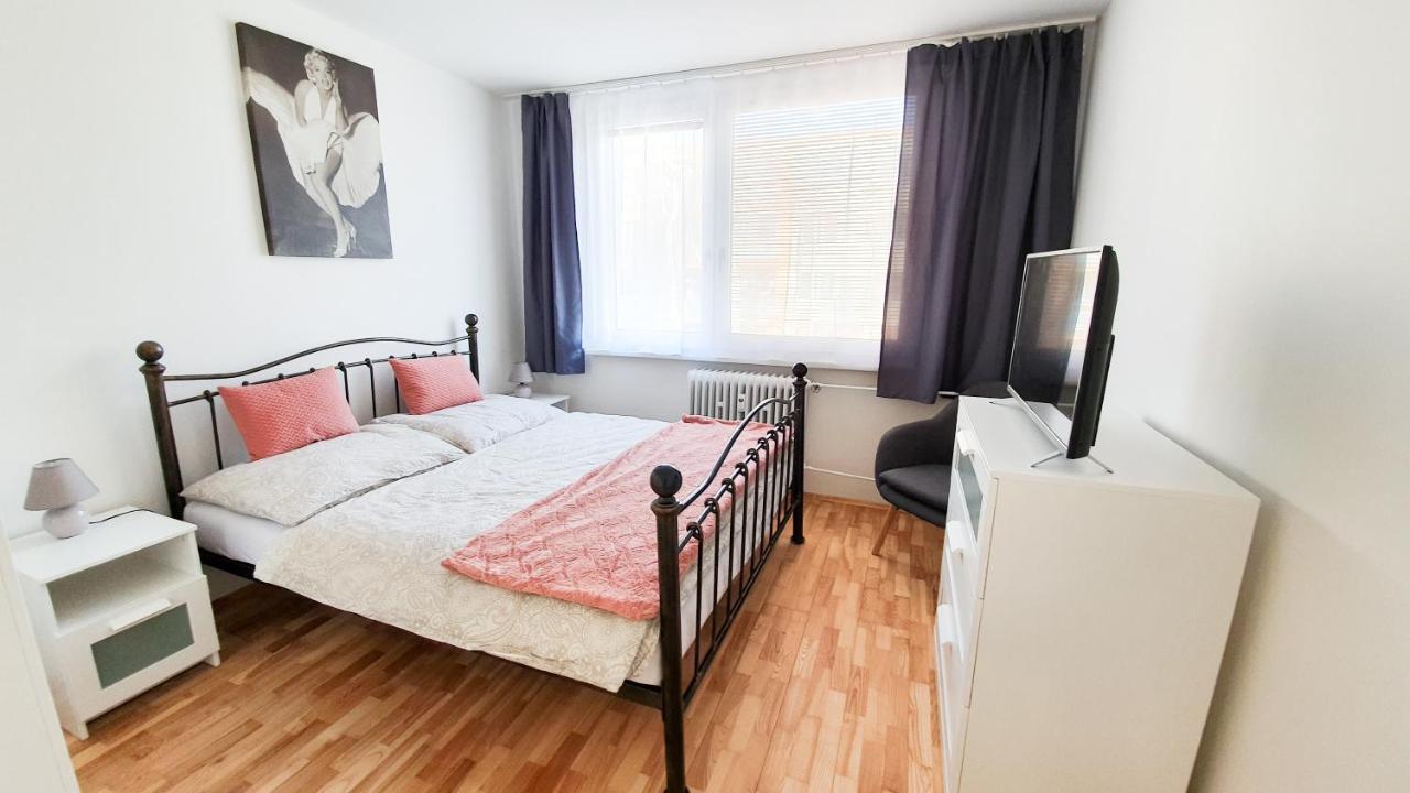 Apartman Love Bojnice Exteriör bild